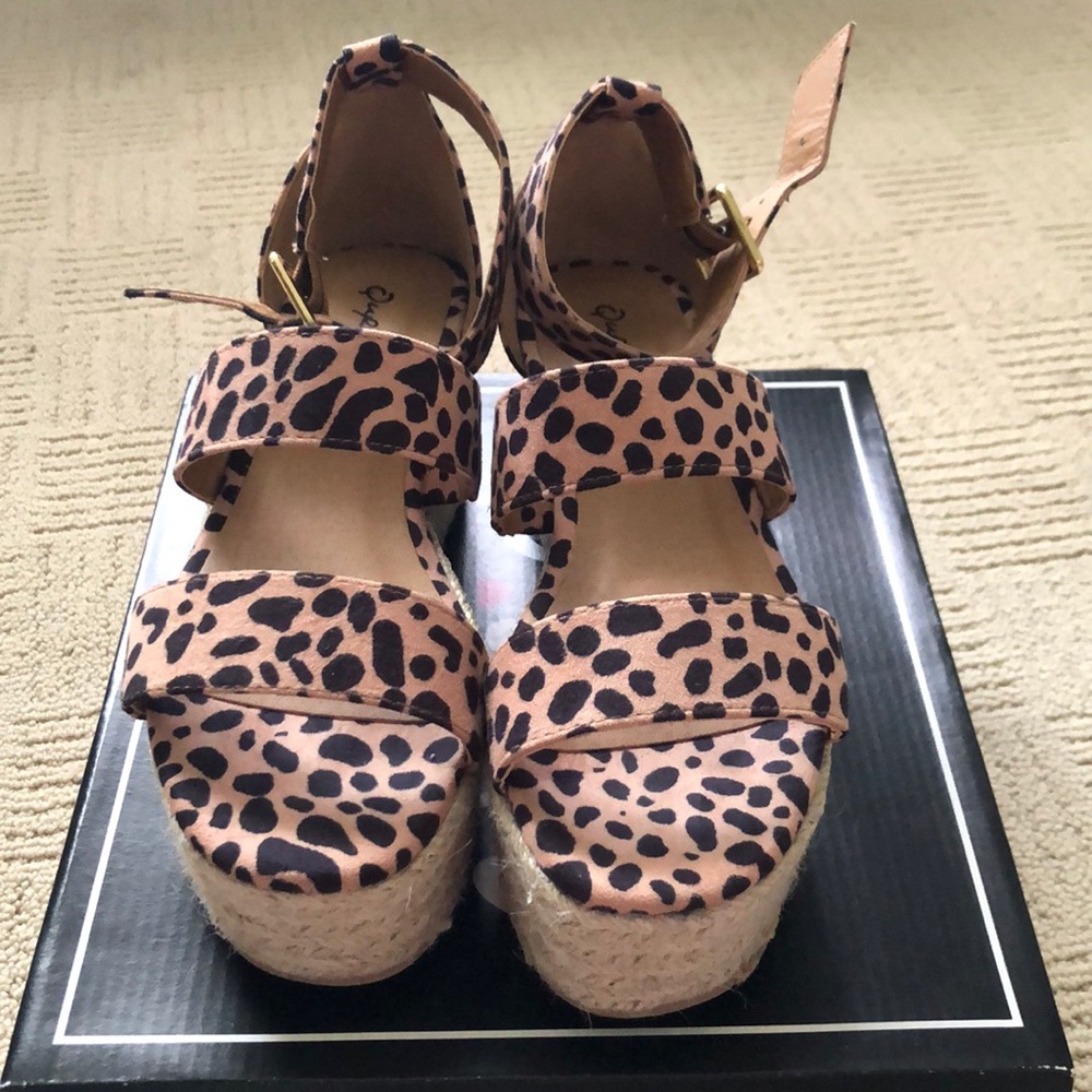 Leopard Platform sandals - Picture 3 of 5